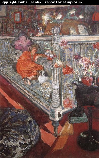Edouard Vuillard Watts, in her sofa